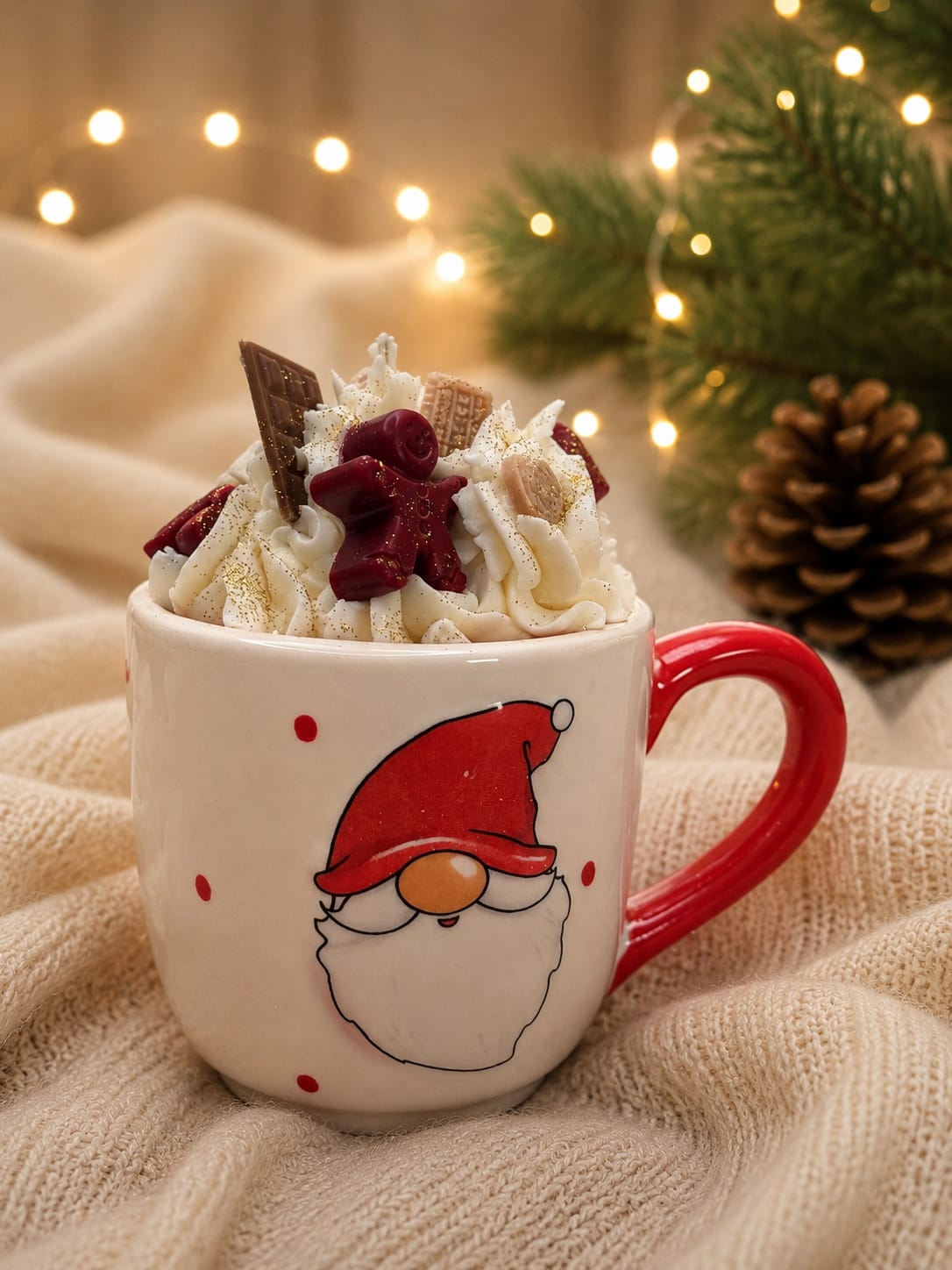 Santa Claus Dessertkerze Weihnachten Handgemachte weihnachtliche Dessertkerze im Santa Claus Becher